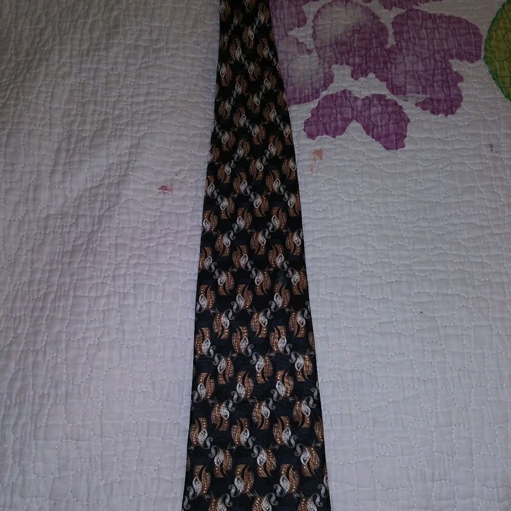 Men's Today's Man 100% Silk Tie Black/Gold NWOT